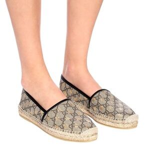 Gucci pilar GG Supreme Canvas Espadrille flats